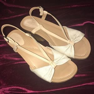 Cute sling back Dansko